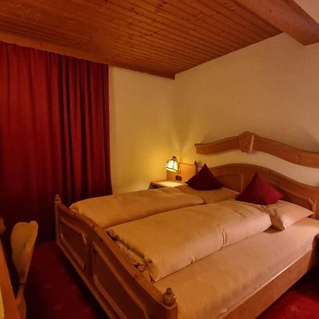 Hotel Garni Friedheim Sankt Anton am Arlberg Oda fotoğraf